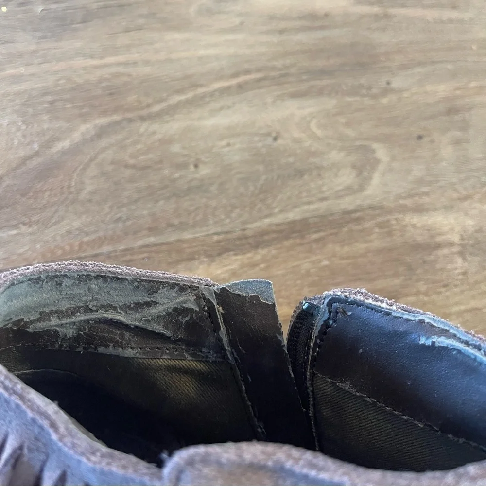 Taupe Steve Madden Ankle Boots With Fringe Size 9